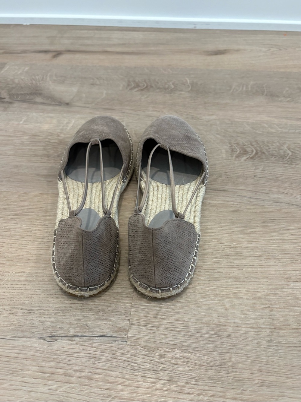 NWOT Eileen Fisher Lee Espadrilles Size 9 - Picture 4 of 7